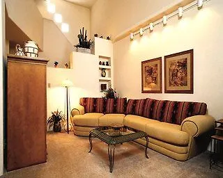 Of 3* Cave Creek